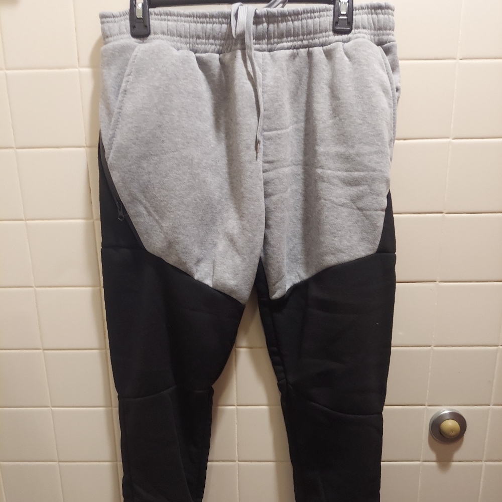 5 pair: Joggers
